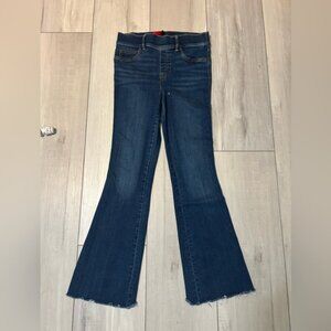 Spanx raw hem flare Women's Jeans size small/petite